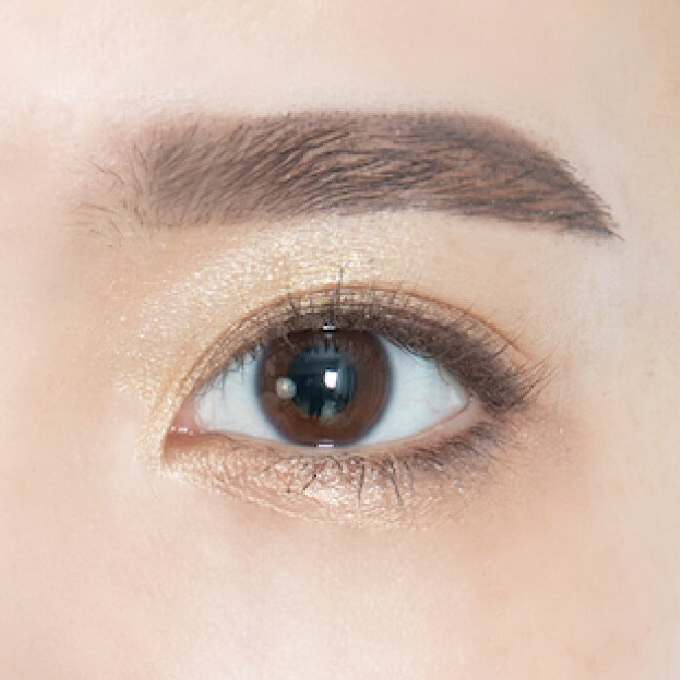 眉毛デザイン「平行眉」